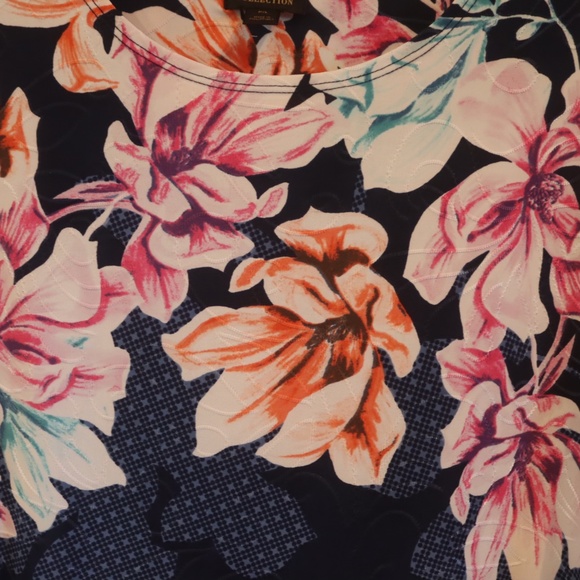 JM COLLECTION NWT Petite Short Sleeve Printed Top  PL - Picture 4 of 9